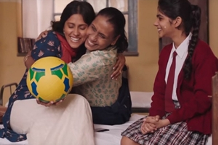 Our expert panel of Rahul Mathew, DDB Mudra group, Prasad Sangameshwaran, Campaign India and Dr A L Sharada from Population First, analyse the Amazon film