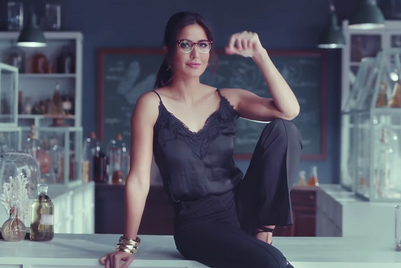 Lenskart takes Katrina Kaif to social media to get opinions on different frames and looks