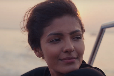 Parachute Advansed shows the love affair women have with their hair