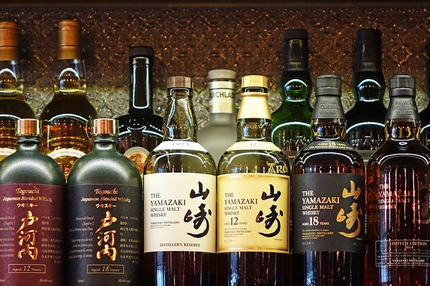 Image by Jason Goh from Pixabay