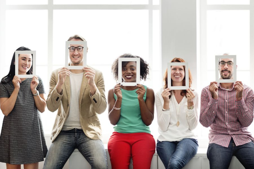 Ads that successfully portray people positively provide greater predicted ROI for advertising investment. Image source: Freepik