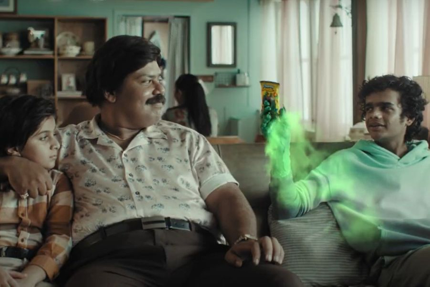 The ad, conceptualised by FCBUlka Bangalore, flips the script, showcasing kids' clever antics as they sweetly outsmart adults with a dose of playful sourness.