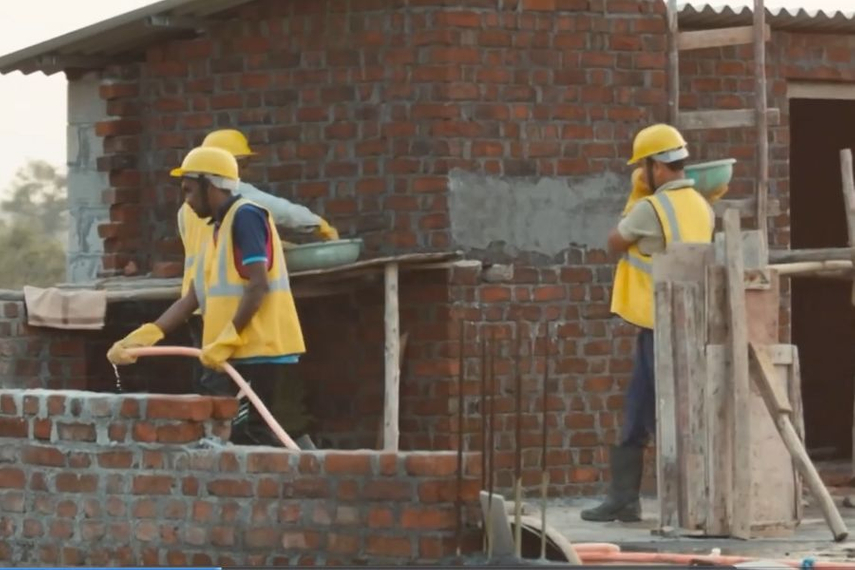 The interactive campaign transforms the cement company’s logos into a bot, powered by an AI and AR, which can address many home building queries.