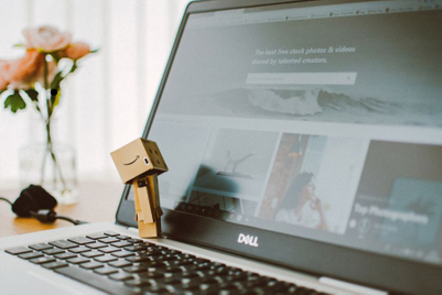 Festive ad rush puts Amazon’s new tools to test