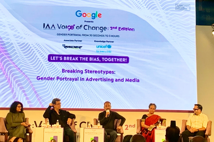 From left: Mansha Tandon (YouTube), Renzil D’silva (ad and film director, screenplay writer), Prasad Sangameshwaran (ET BrandEquity); Dr AL Sharada (Population First) and Raj Kamble (Famous Innovations)