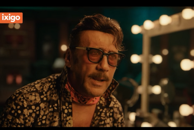 Jackie Shroff asks Suniel Shetty to tell viewers to #NikalLo with ixigo