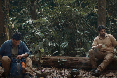 Britannia's Jim Jam Pops comes to the rescue of one-handed Kunaal Roy Kapur and Varun Sharma