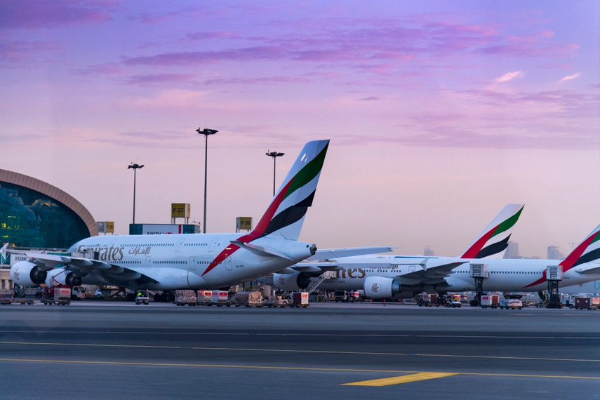 Emirates reviews global media account