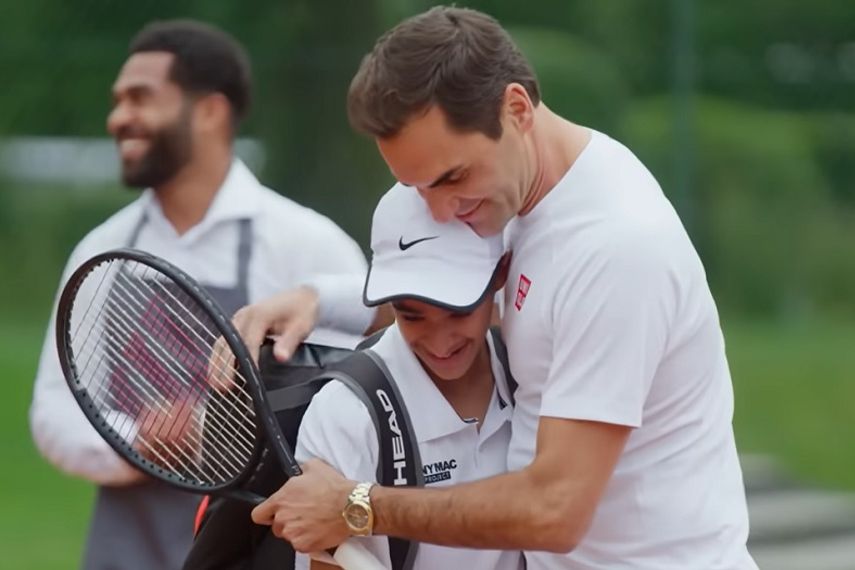 The tennis legend surprises a young fan five years after a viral press conference moment at the US Open