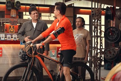 ICICI Bank's iMobile Pay app rescues Anil Kapoor on a cycling trip