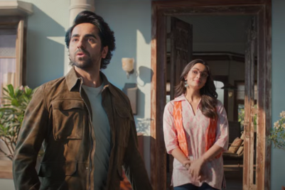 Alia Bhatt and JSW Paints mentor Ayushmann Khuranna in the art of inquiry