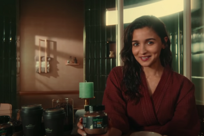 Alia Bhatt has a brewtiful date with mCaffeine in the shower