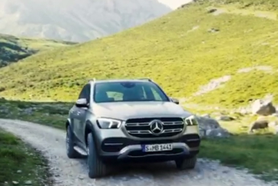 Mercedes-Benz looks to 'unlock' customer sentiments ahead of festive season