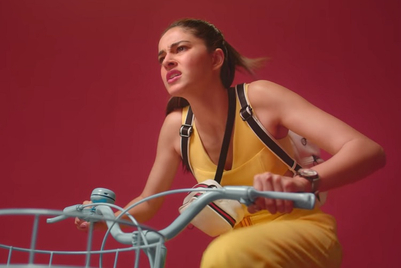 Ananya Panday urges girls to not 'fit in' for Fastrack's new collection