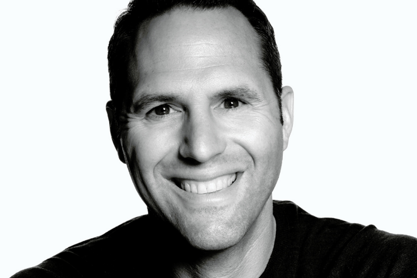 Our advertising business has been a strong contributor to our global growth: Paul Sigaloff, Yahoo