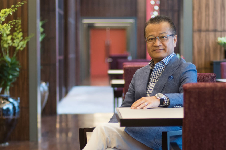 日比野貴樹氏