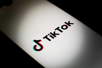 世界マーケティング短信:音楽大手ユニバーサルとTikTokの契約が終了