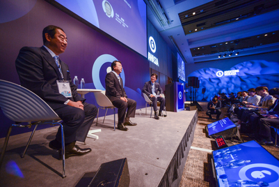 電通vs博報堂、CEOの対話:アドバタイジングウィーク・アジア2018