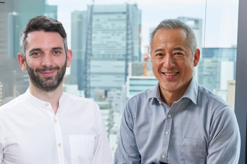 リチャード・ブロスギル氏(左)と片木康行氏