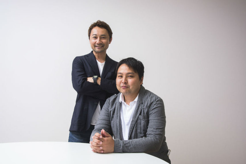 ブルーカレント・ストラテジー代表の永川芳仁氏(右)と、本田哲也氏
