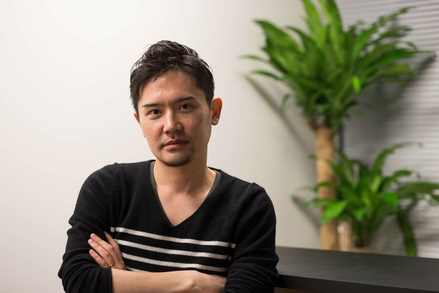 甲斐真一郎氏