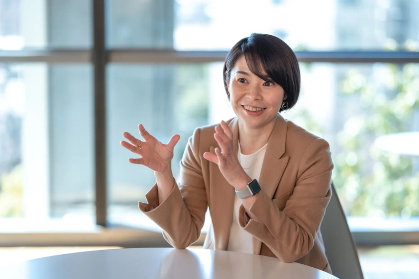 写真:河野奈保氏