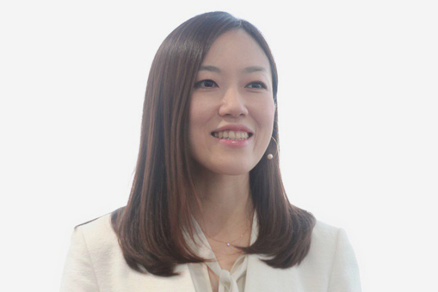 深川夏子氏