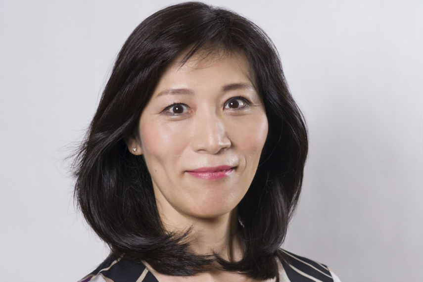 大内智重子氏