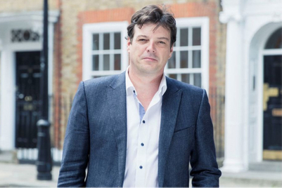 世界マーケティング短信:エッセンス・メディアコムCEOが退任