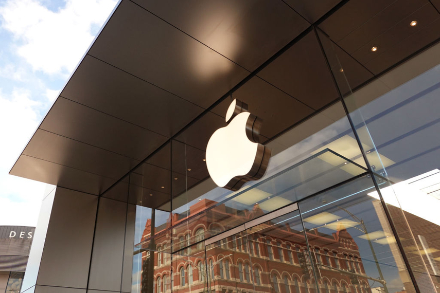 世界マーケティング短信:iPhone販売好調も減収続くアップル