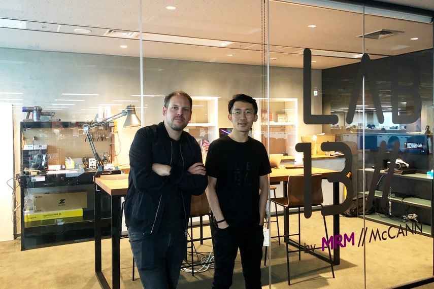 ドミニク・ハインリッヒ氏(左)とアレン・ウォン氏