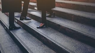 Standard Chartered hires treasury solutions veteran from PwC Standard Chartered hires treasury solutions veteran from PwC