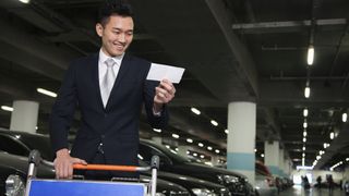 China's BMW dealer opens up on cross-border sweeping in the Shanghai FTZ China's BMW dealer opens up on cross-border sweeping in the Shanghai FTZ