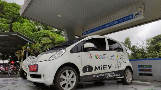 DBS leads financing to drive Indonesian electric vehicles DBS leads financing to drive Indonesian electric vehicles