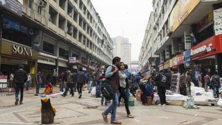India opens the doors to FDI; Apple and Ikea ready to step through India opens the doors to FDI; Apple and Ikea ready to step through