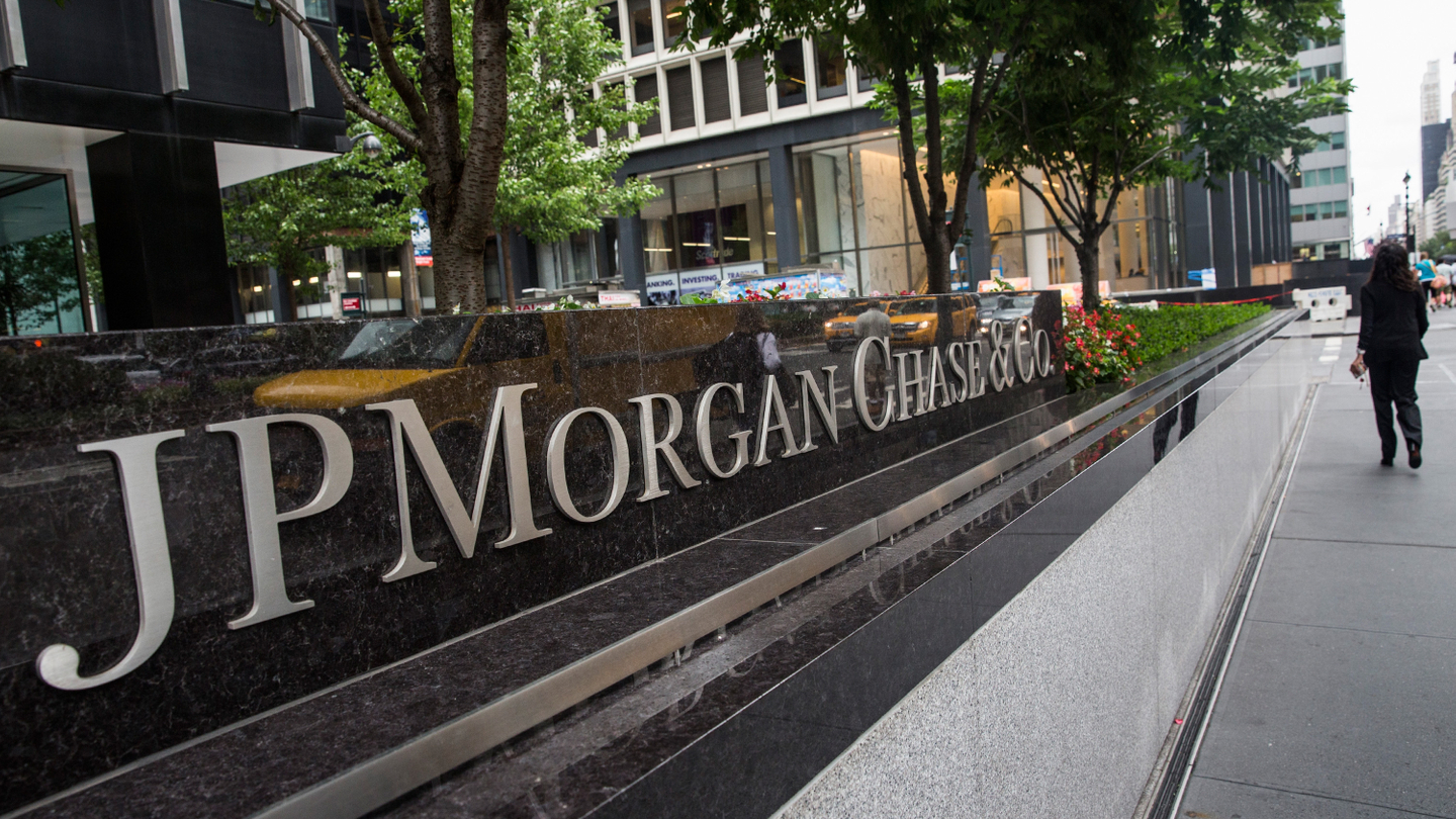 JP Morgan’s blockchain party keeps getting bigger JP Morgan’s blockchain party keeps getting bigger