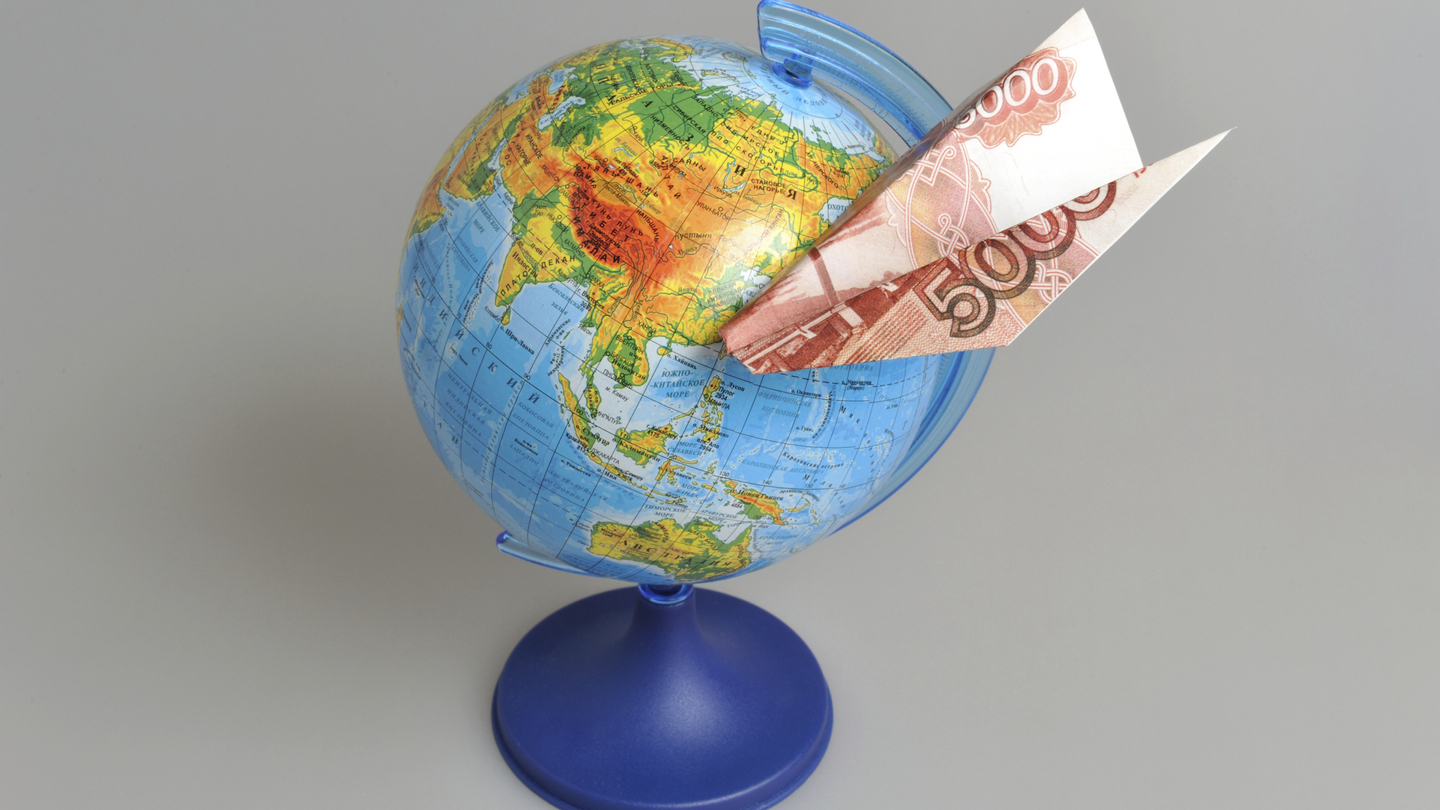 Singapore Airlines treasurer supports multi-currency pricing programme Singapore Airlines treasurer supports multi-currency pricing programme