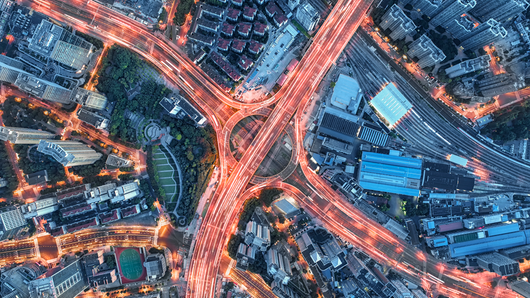 How Moody's Ratings empowers market participants to navigate risk in a new era How Moody's Ratings empowers market participants to navigate risk in a new era