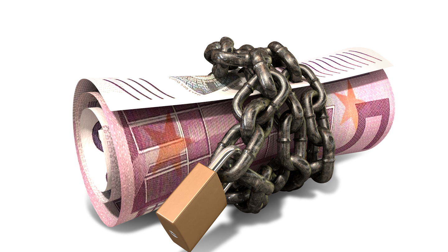 China's FX regulator shackles big transactions China's FX regulator shackles big transactions