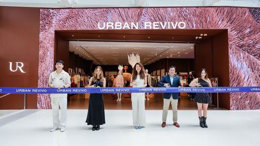 Fashion Momentum Group opens corporate treasury function in Hong Kong Fashion Momentum Group opens corporate treasury function in Hong Kong