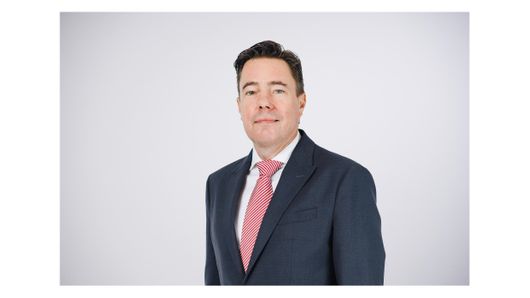 Oliver Wyman welcomes Erik Koenen as new Indonesia partner Oliver Wyman welcomes Erik Koenen as new Indonesia partner