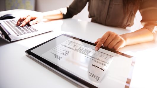 Survey shows increased use of early payments to manage cash flows Survey shows increased use of early payments to manage cash flows