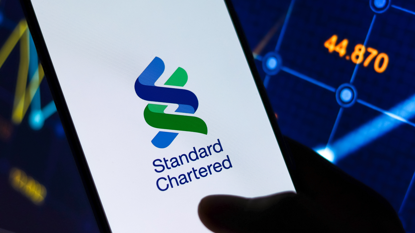 Standard Chartered launches sustainability trade loan facility for renewable energy sector Standard Chartered launches sustainability trade loan facility for renewable energy sector