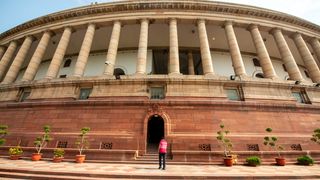 Uncertainty as India prepares for coalition government Uncertainty as India prepares for coalition government