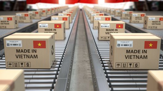 Trump's 46% tariff on Vietnam: how it will shake the country's supply chains Trump's 46% tariff on Vietnam: how it will shake the country's supply chains