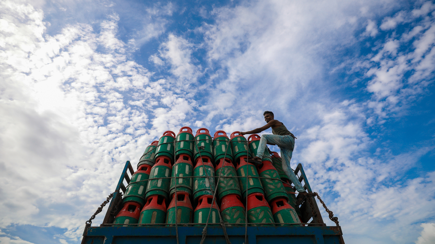 Bangladesh's manufacturing capacity hit by gas crisis Bangladesh's manufacturing capacity hit by gas crisis