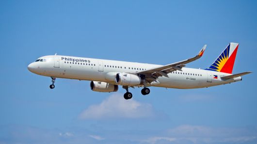 Philippine Airlines raises $300m in high-yield bond debut Philippine Airlines raises $300m in high-yield bond debut