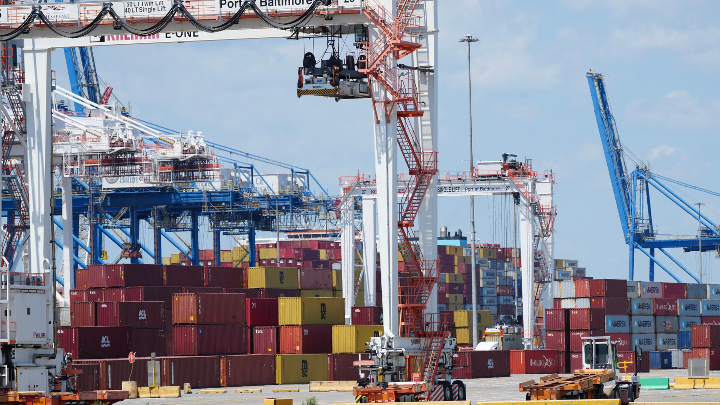 Updated: US port strike action called off Updated: US port strike action called off