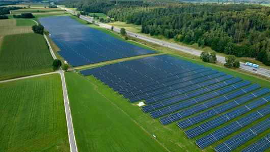 SPIC International Finance (Hong Kong) agrees $300m SLL facility with DBS SPIC International Finance (Hong Kong) agrees $300m SLL facility with DBS