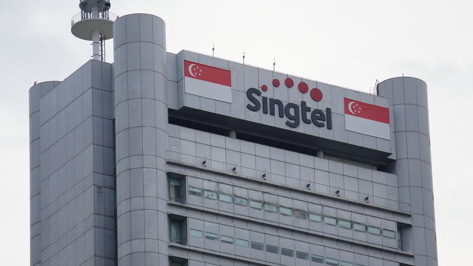 Singtel Group Treasury agrees S$1.5bn credit facility amid AI push as profits climb 12% Singtel Group Treasury agrees S$1.5bn credit facility amid AI push as profits climb 12%
